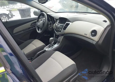 2011 Chevrolet Cruze Ls z USA, uszkodzony, nr VIN 1G1PC5SH2B7157098